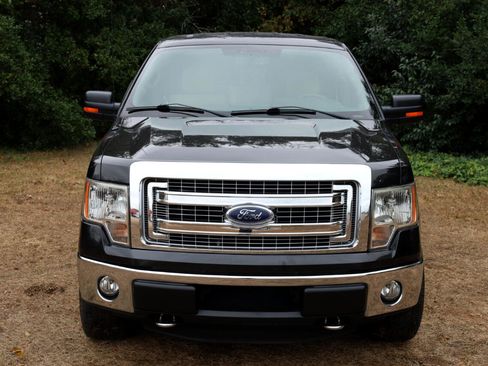 Used 2013 Ford F150 XLT w/ Luxury Equipment Group image 8