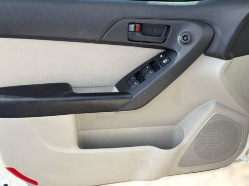 Used 2011 Kia Forte EX FWD image 14