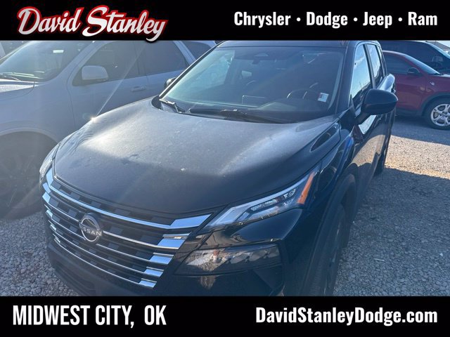 Used 2026 Nissan Rogue SV FWD image 1