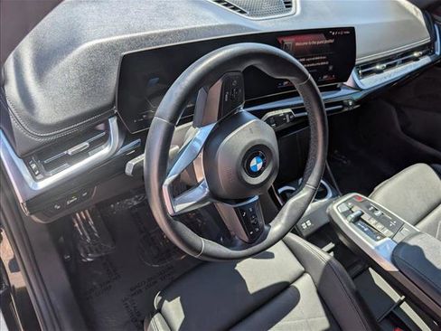 Used 2023 BMW X1 xDrive28i AWD/4WD image 11