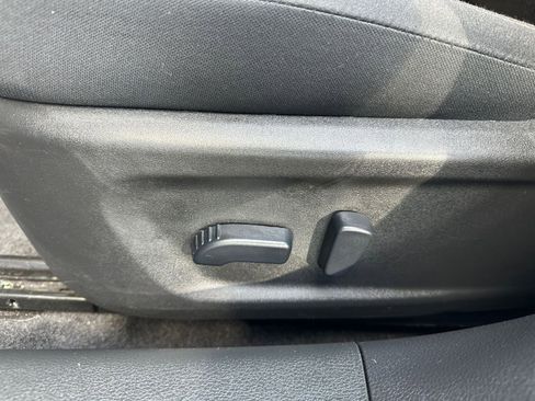 Used 2025 Nissan Altima 2.5 SV FWD image 22