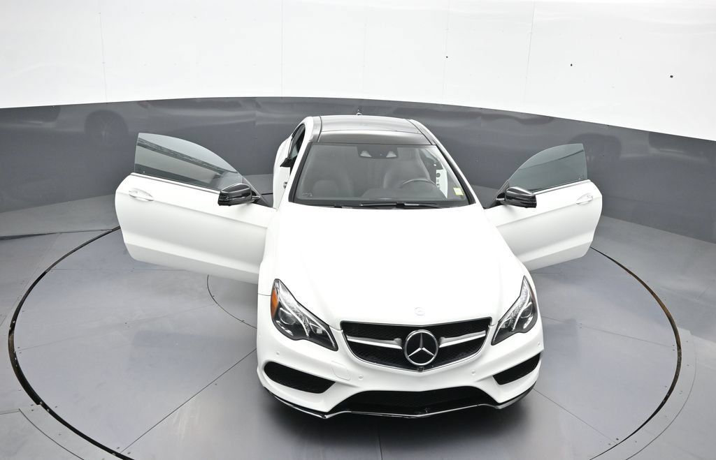 Used 2017 Mercedes-Benz E 400 4MATIC Coupe image 51