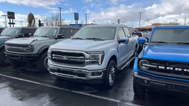 Used 2025 Ford F150 Lariat w/ Equipment Group 501A Mid AWD/4WD image 1