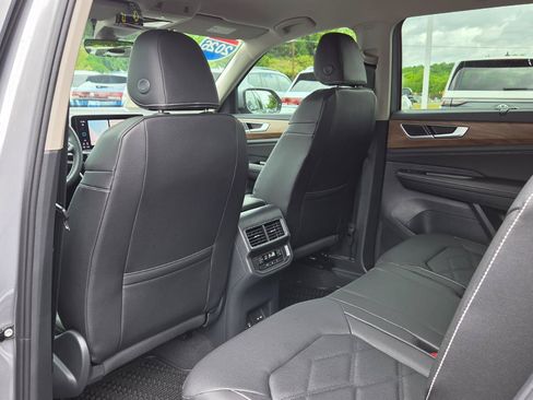 Used 2026 Volkswagen Atlas SE AWD/4WD image 41