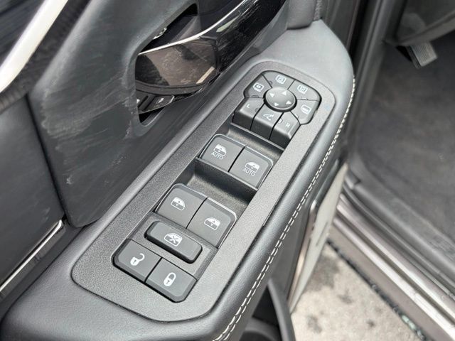 New 2026 RAM 2500 Rebel w/ Rebel Level 2 Equipment Group AWD/4WD image 12
