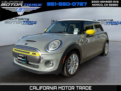 Used 2020 MINI Cooper SE w/ 6.5" Touchscreen Package