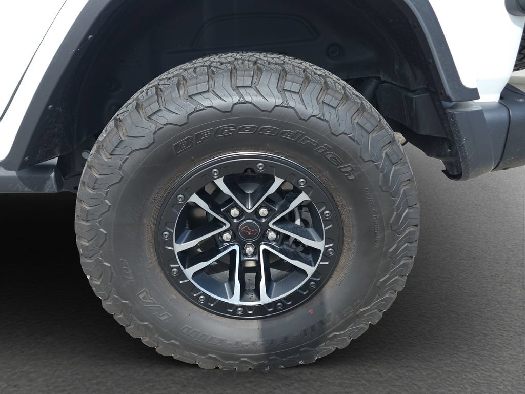 Used 2026 Jeep Wrangler Unlimited Rubicon AWD/4WD image 5