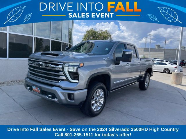 Used 2024 Chevrolet Silverado 3500 High Country w/ High Country Premium Package AWD/4WD image 1