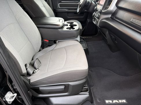 Used 2024 RAM 2500 Big Horn w/ Bed Utility Group image 14