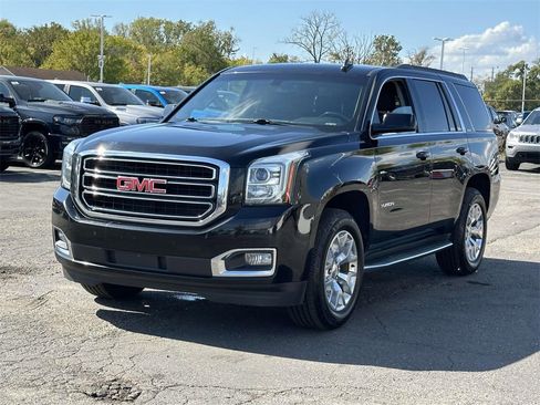 Used 2017 GMC Yukon SLE w/ SLE Value Package image 7