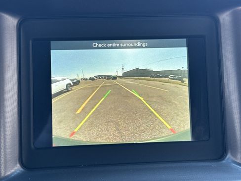 Used 2022 Dodge Charger SXT w/ Blacktop Package image 13