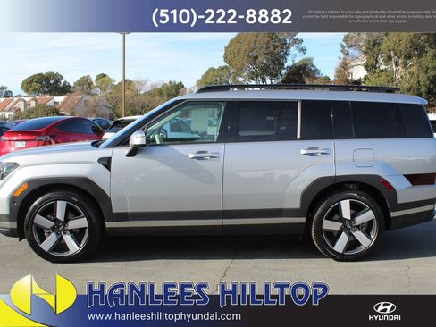 Used 2025 Hyundai Santa Fe Limited image 2