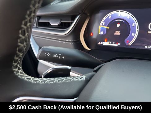 New 2025 Jeep Grand Cherokee L Altitude RWD image 36