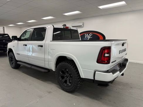 New 2026 RAM 1500 4x4 Crew Cab image 9