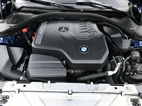 Used 2024 BMW 330i Sedan w/ Premium Package RWD image 18