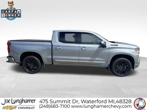 Used 2024 Chevrolet Silverado 1500 High Country w/ High Country Premium Package AWD/4WD image 2