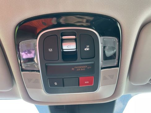 Used 2022 Hyundai Tucson Limited w/ Cargo Package FWD image 22