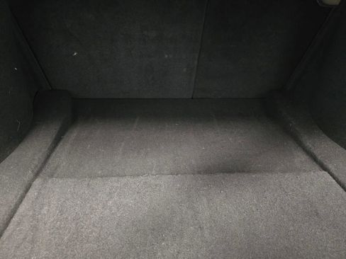 Used 2018 Tesla Model 3 Long Range image 10