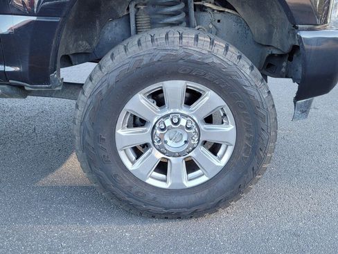 Used 2019 Ford F250 Platinum w/ Platinum Ultimate Package image 17