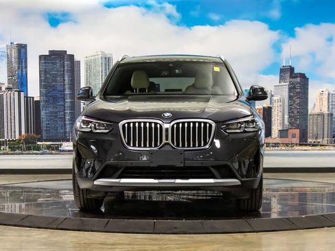 Used 2024 BMW X3 xDrive30i w/ Premium Package AWD/4WD image 3