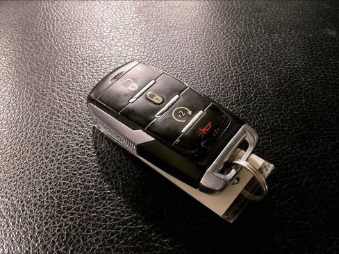 Used 2020 RAM 1500 Big Horn image 11