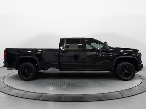New 2026 Chevrolet Silverado 3500 High Country w/ High Country Premium Package image 2