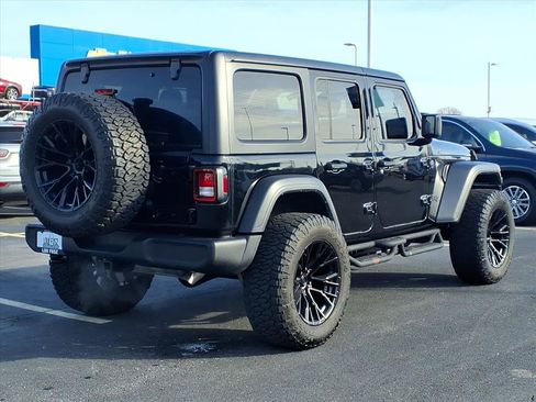 Used 2024 Jeep Wrangler Sport S image 26