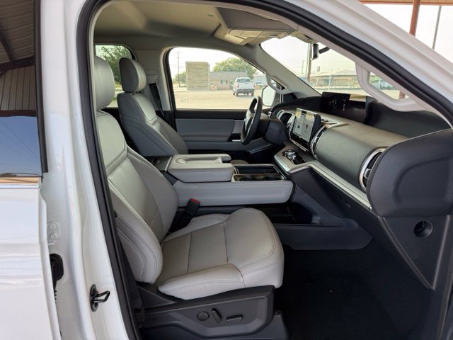 New 2027 Ford Expedition Max Active RWD image 11
