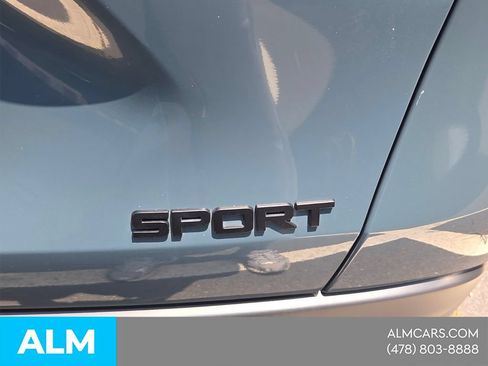 Used 2025 Honda HR-V Sport image 6