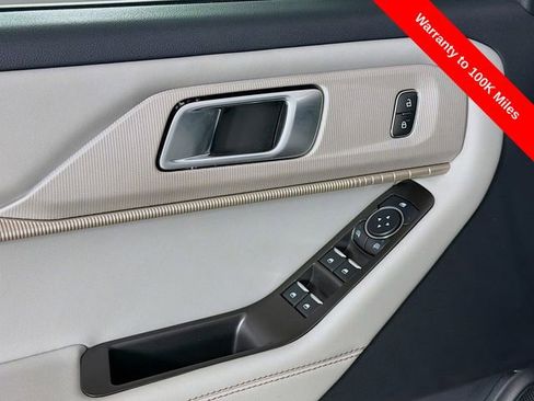 Certified 2025 Ford Explorer Active w/ Active Comfort Package RWD image 22