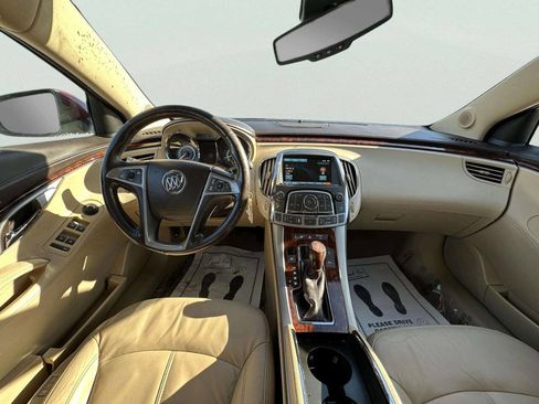 Used 2012 Buick LaCrosse Premium image 19