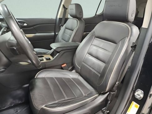 Used 2017 GMC Acadia Denali w/ Technology Package image 22