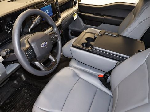 New 2026 Ford F550 4x4 Regular Cab Super Duty image 20