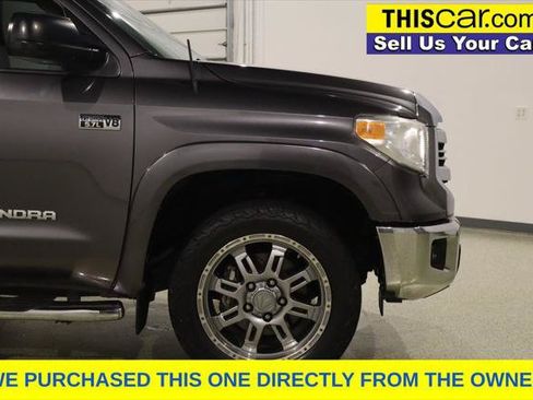 Used 2017 Toyota Tundra SR5 w/ SR5 Upgrade Package RWD image 11