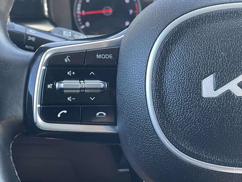 Used 2022 Kia Sorento S w/ Panoramic Sunroof Package FWD image 27