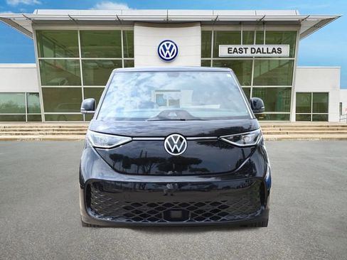 New 2025 Volkswagen ID. Buzz Pro S RWD image 6