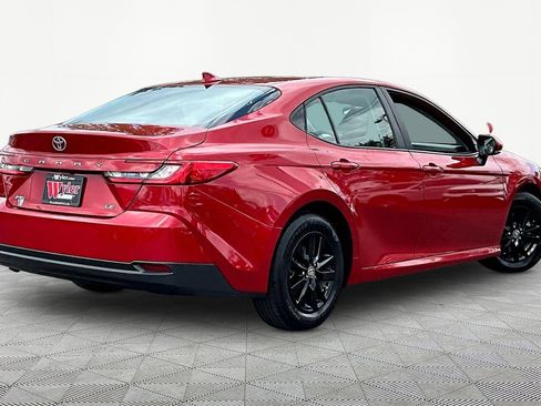 Used 2025 Toyota Camry LE FWD image 6