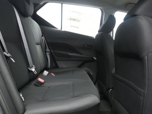 Used 2024 Nissan Kicks S image 16