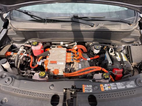 Used 2022 Chevrolet Bolt EUV Premier w/ Launch Edition FWD image 21