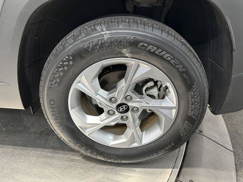 Certified 2024 Hyundai Tucson SEL AWD/4WD image 9