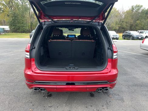 New 2026 Lincoln Aviator Reserve w/ Jet Appearance Package image 15