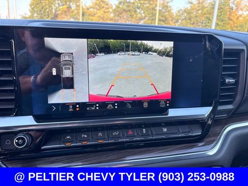 Used 2025 Chevrolet Silverado 1500 LT w/ Texas Edition Plus RWD image 17