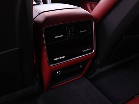 Certified 2021 Porsche Cayenne GTS image 18
