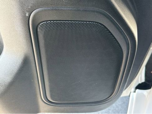 Used 2022 Chevrolet Silverado 1500 Custom RWD image 27