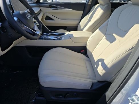 Used 2025 INFINITI QX60 Luxe w/ Cargo Package image 28