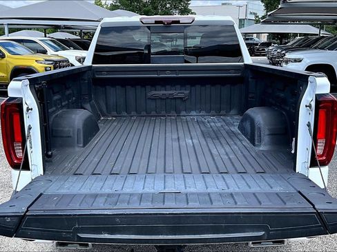 Used 2024 GMC Sierra 1500 AT4 w/ Technology Package AWD/4WD image 50