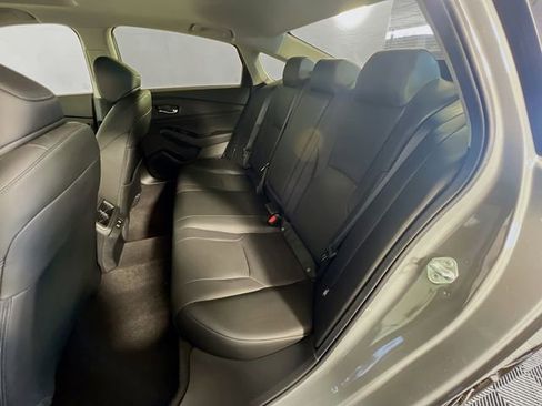 Used 2024 Honda Accord Touring image 27