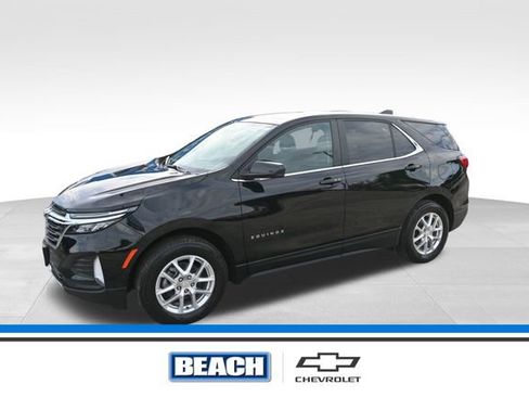 Used 2022 Chevrolet Equinox LT image 1