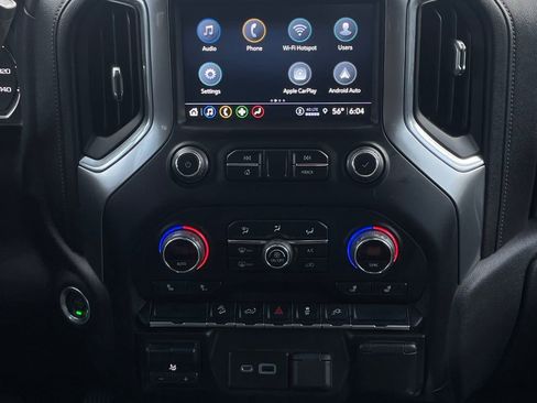 Used 2022 Chevrolet Silverado 1500 LT Trail Boss w/ Convenience Package II image 18