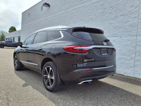 Used 2020 Buick Enclave Essence w/ Sport Touring Edition image 8